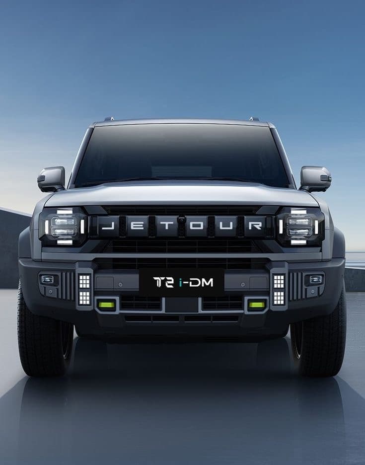 JETOUR T2 front view